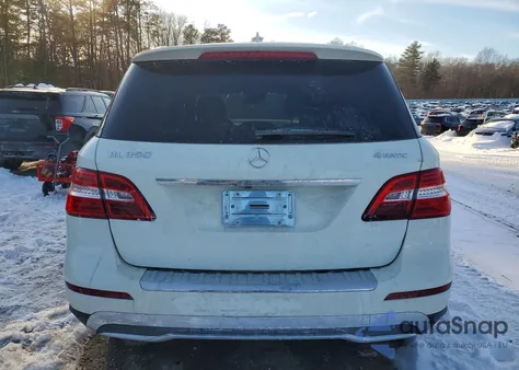 2012 Mercedes-Benz Ml 350 4Matic z USA, uszkodzony, nr VIN 4JGDA5HB8CA002607